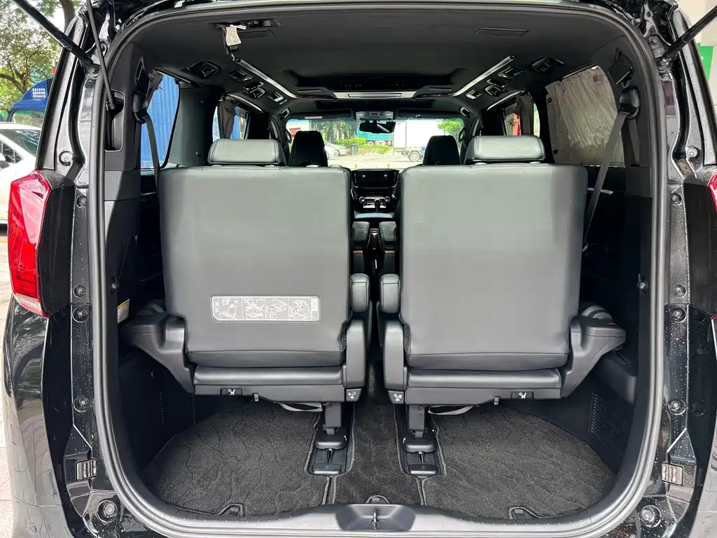 Toyota Alphard 2015 — фото 24