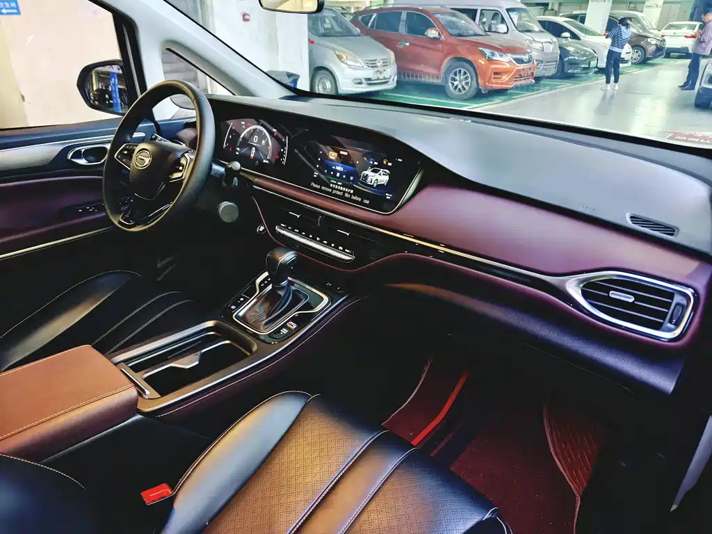 GAC Motor Trumpchi M6 2023 — фото 14