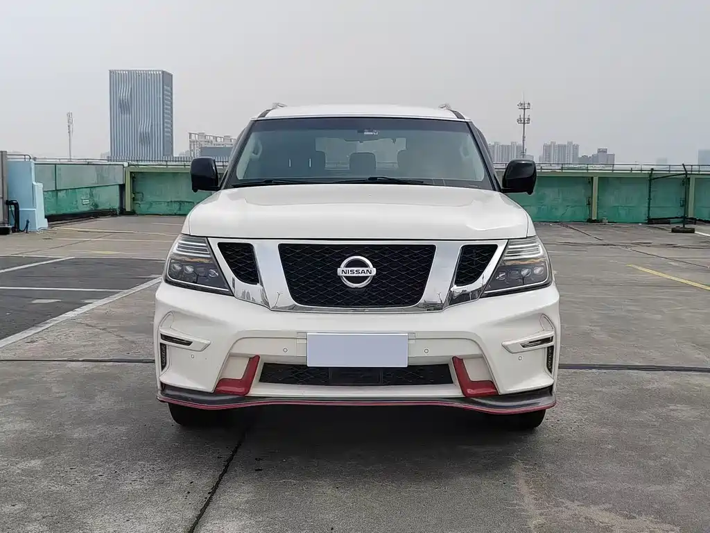 Nissan Patrol 2017 — фото 2