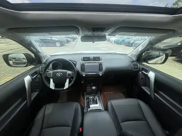 Toyota Prado 2014
