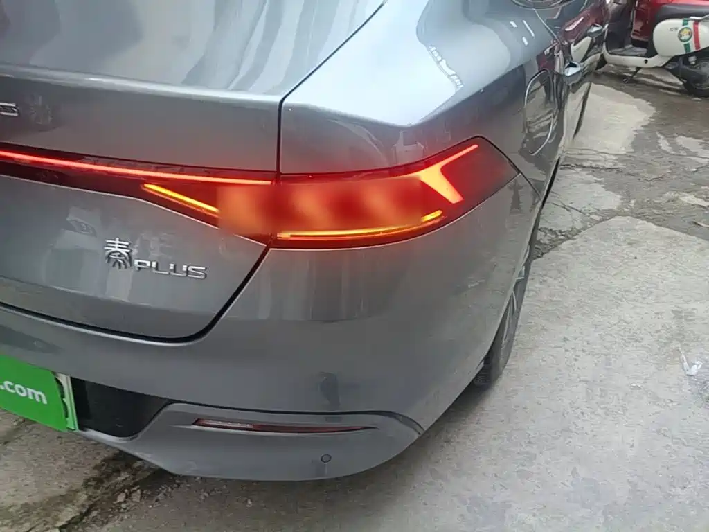BYD Qin PLUS 2025 — фото 8