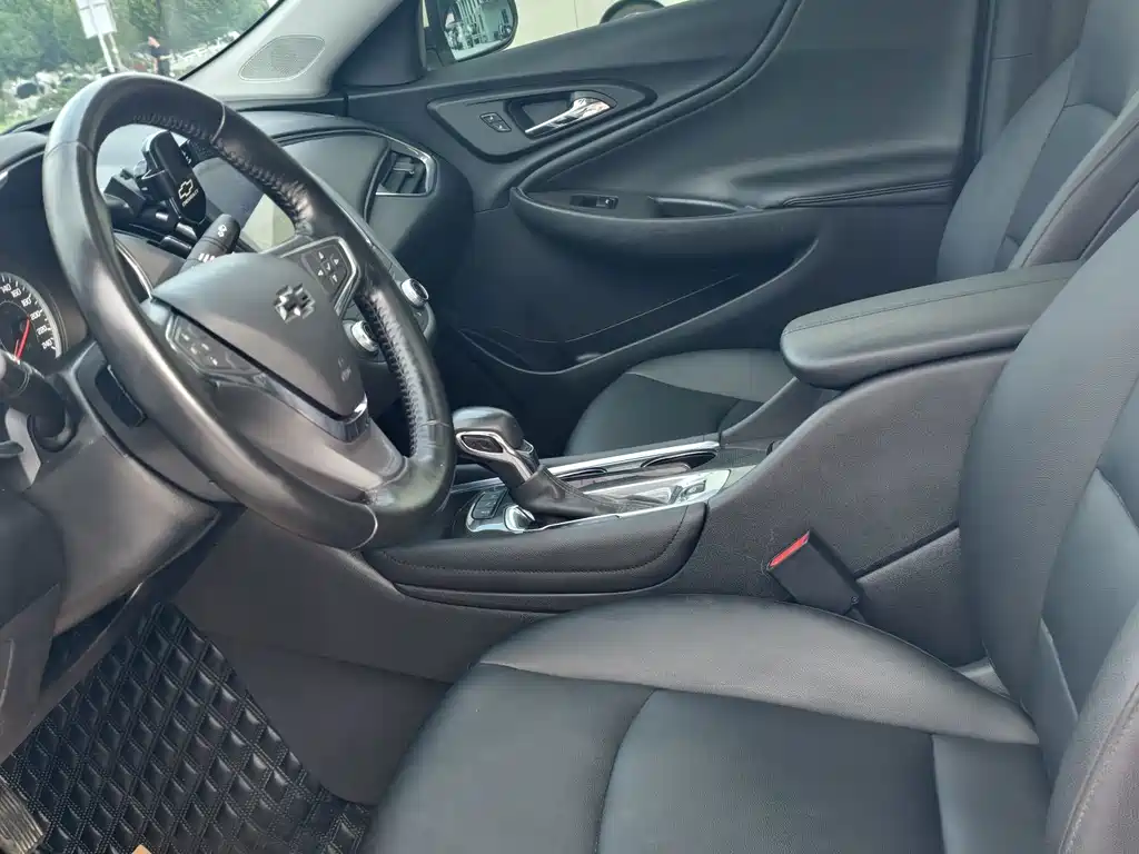 Chevrolet Malibu XL 2022 — фото 15