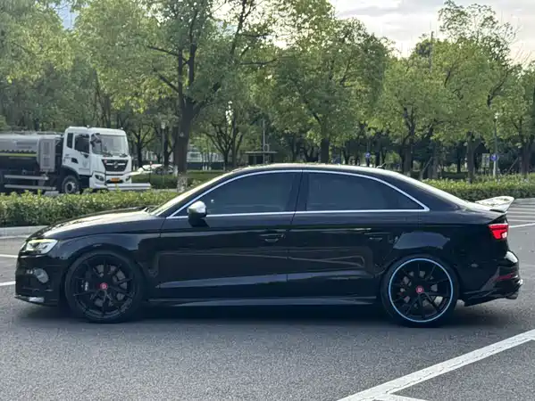 Audi S3 2019