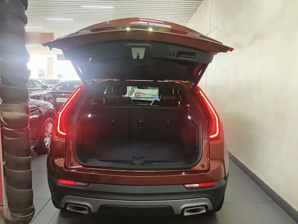 Cadillac XT4 2021 — фото 19