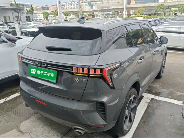 Lynk & Co 06 EM-P 2022