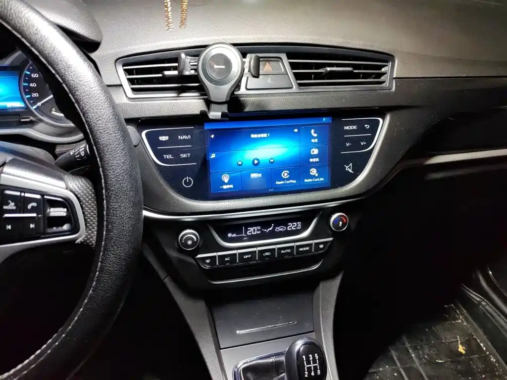 Geely Emgrand 2016
