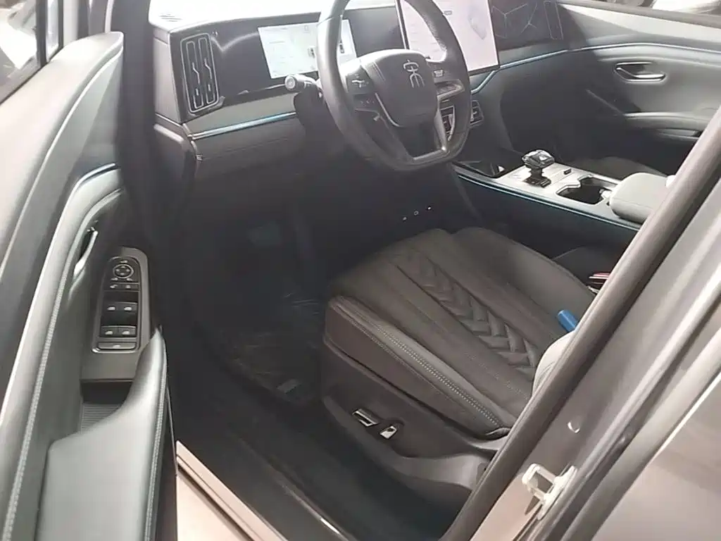 BYD Song L DM-i 2025 — фото 16