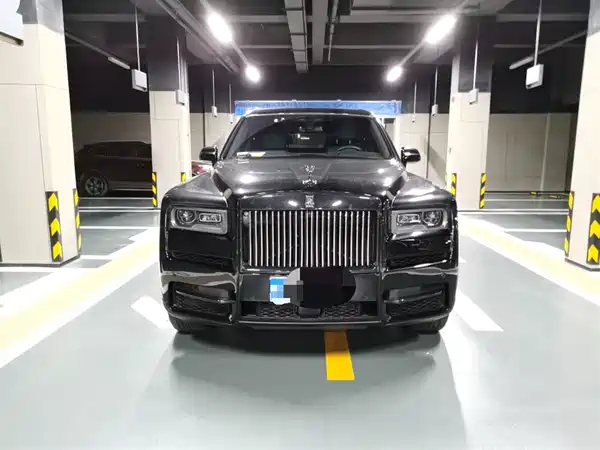 Rolls-Royce Cullinan 2023