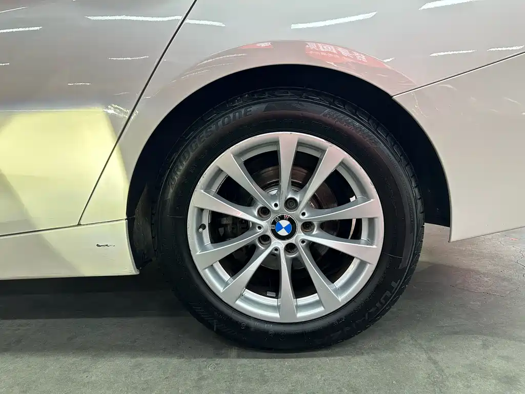 BMW 3 Series GT 2016 — фото 17