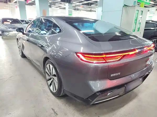 Geely Galaxy E8 2024