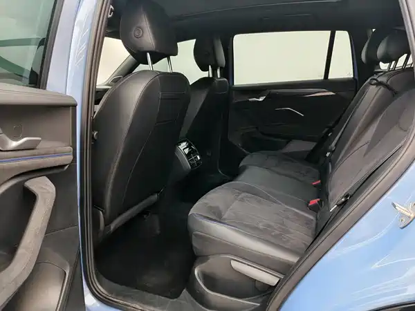 Volkswagen Tiguan L 2024
