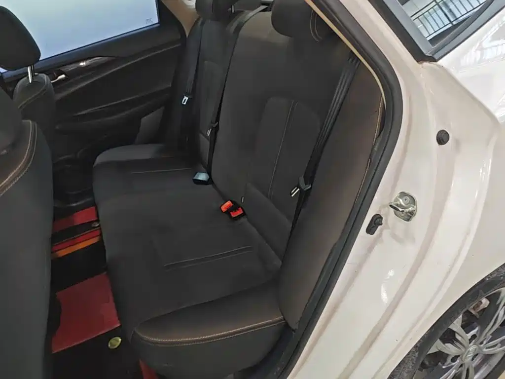 Changan Eado DT 2020 — фото 17