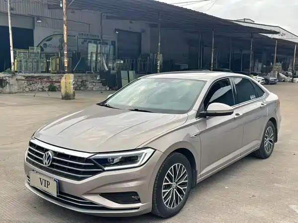 Volkswagen Sagitar 2020
