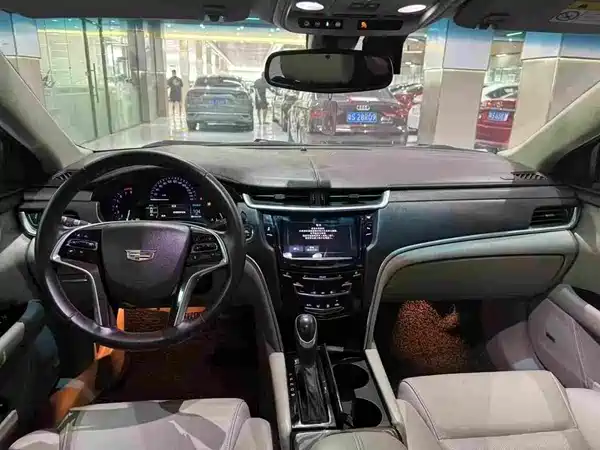 Cadillac XTS 2016