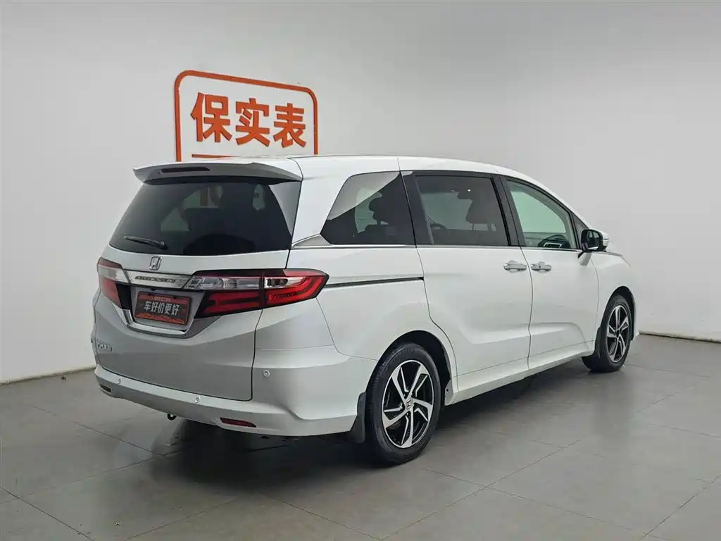 Honda Odyssey 2016 — фото 2
