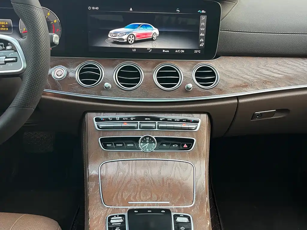 Mercedes-Benz E-Class 2020 — фото 8