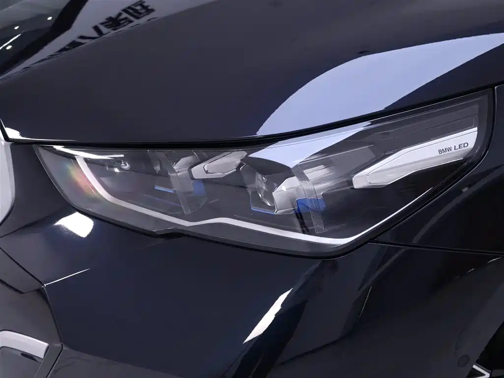 BMW 5 Series 2025