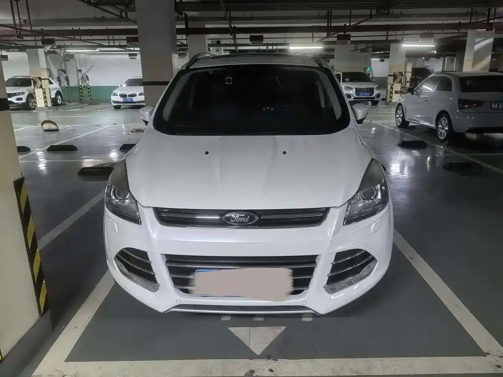 Ford Kuga 2015