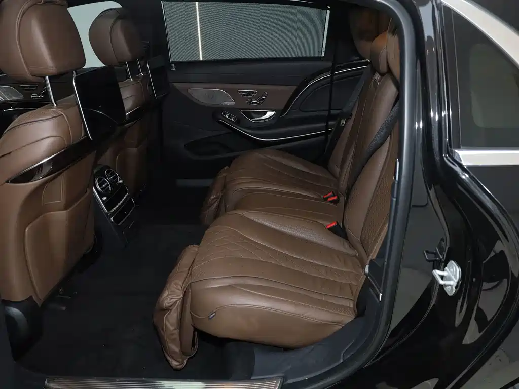 Mercedes-Benz Maybach S-Class 2017 — фото 12