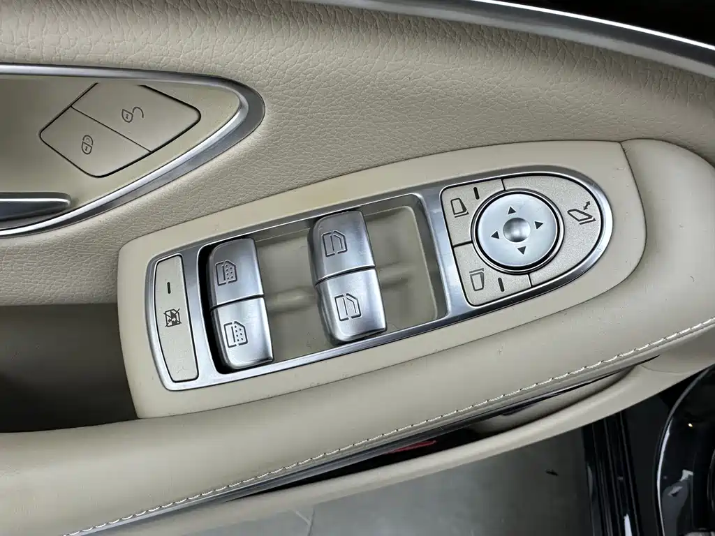 Mercedes-Benz S-Class 2019 — фото 19