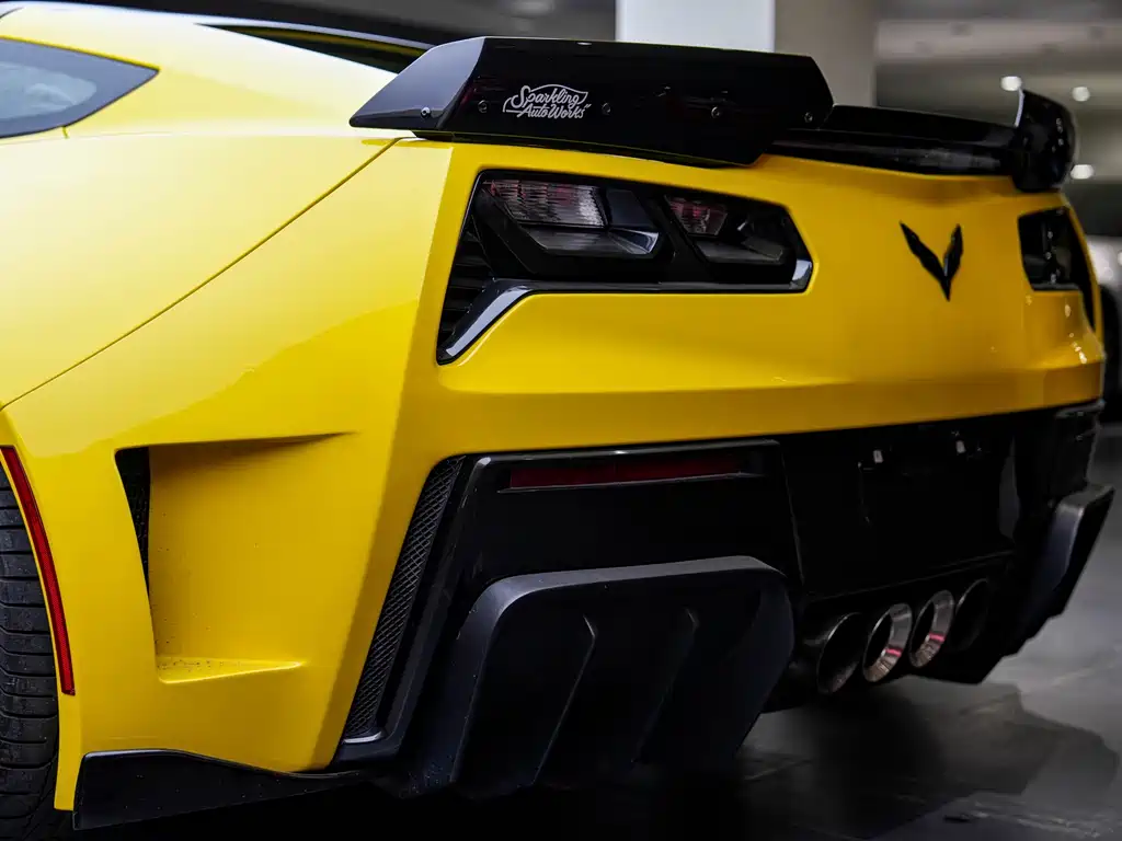 Chevrolet Corvette 2017 — фото 10