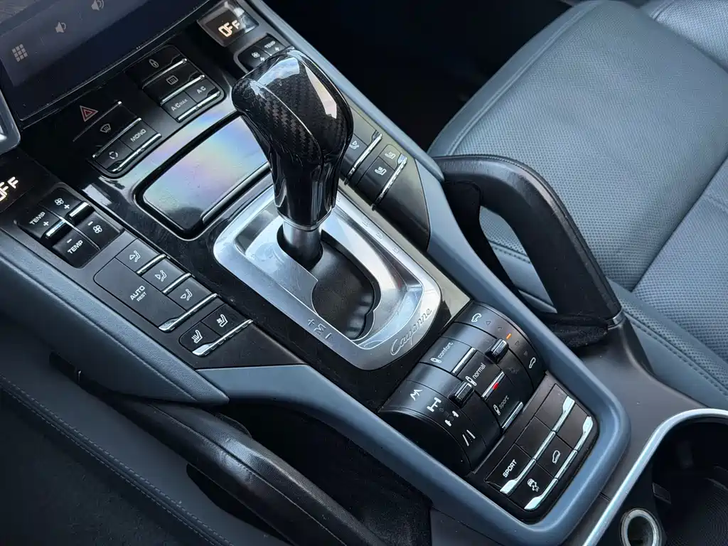 Porsche Cayenne 2012
