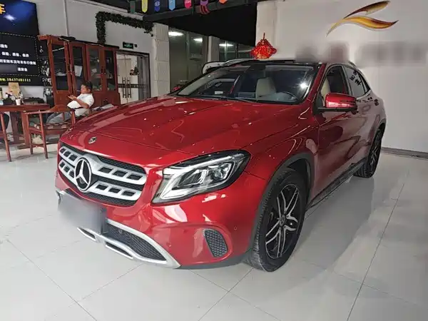Mercedes-Benz GLA 2017