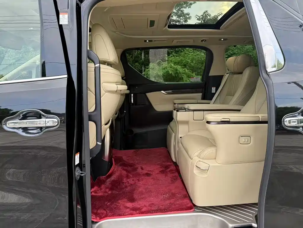 Toyota Alphard 2019 — фото 9