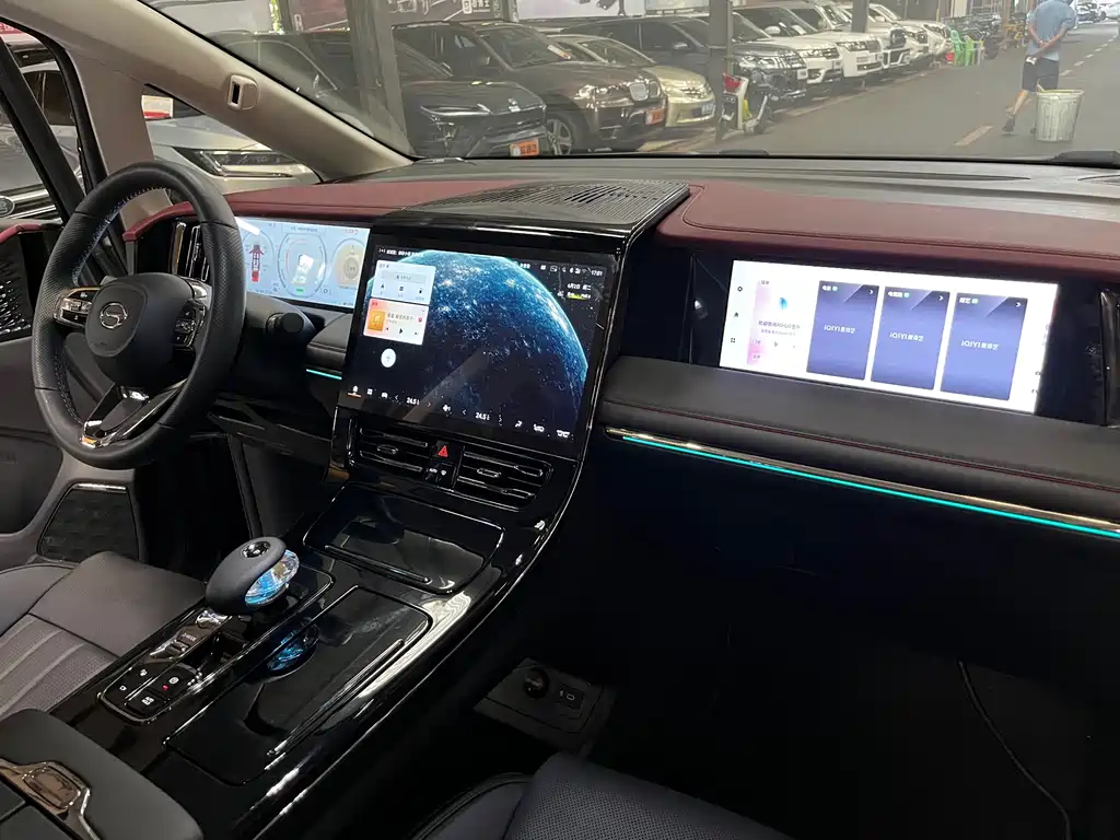GAC Motor Trumpchi E9 2025 — фото 19