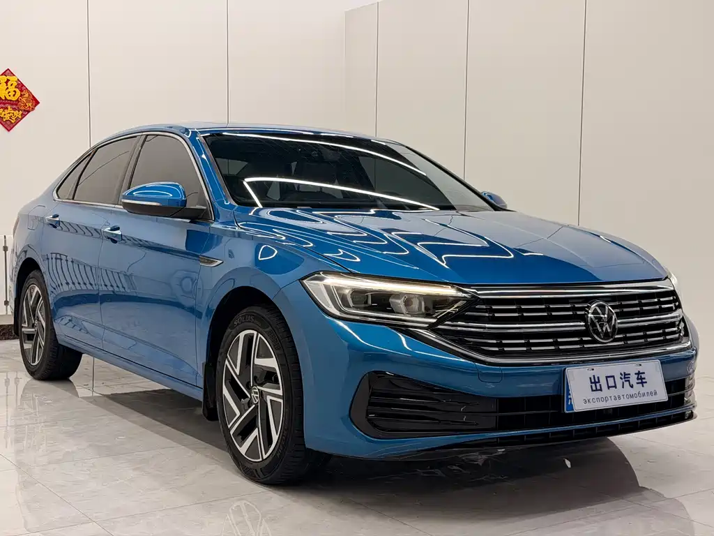 Volkswagen Sagitar 2022