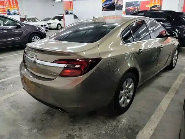 Buick Regal 2016