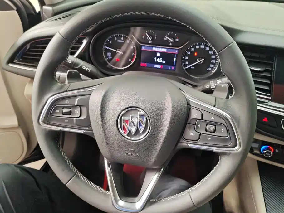 Buick Regal 2021 — фото 15