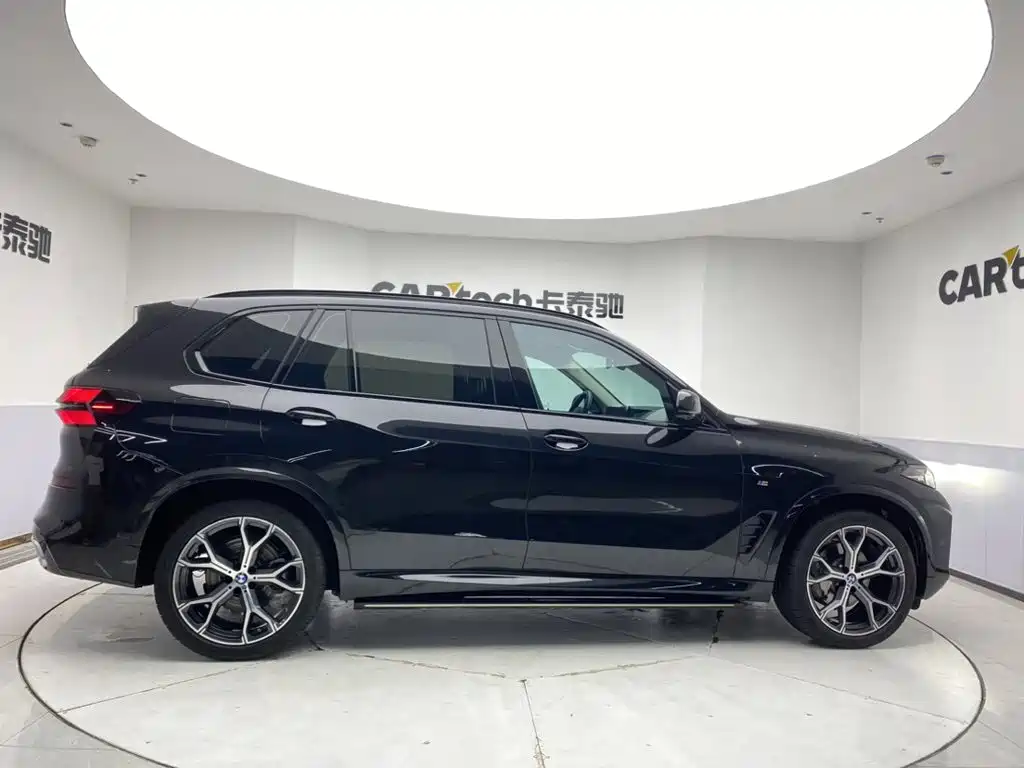 BMW X5 2025 — фото 4