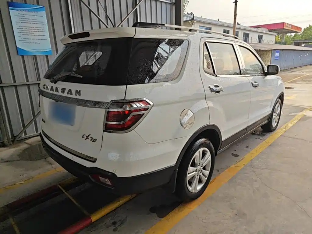 Changan Auchan CX70 2016 — фото 7