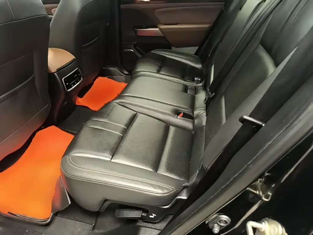 GAC Motor Trumpchi GS8 2018 — фото 17