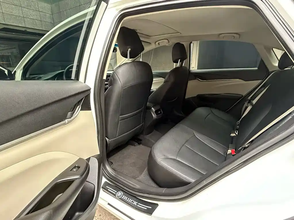 Buick Excelle 2016