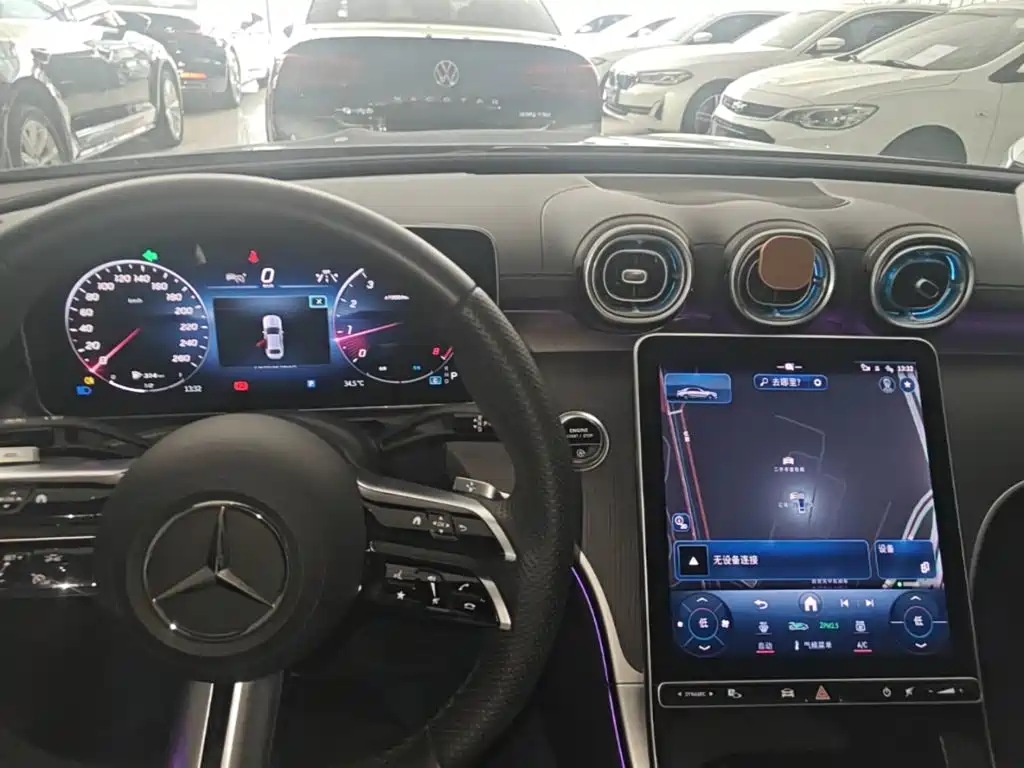 Mercedes-Benz C-Class 2023 — фото 14