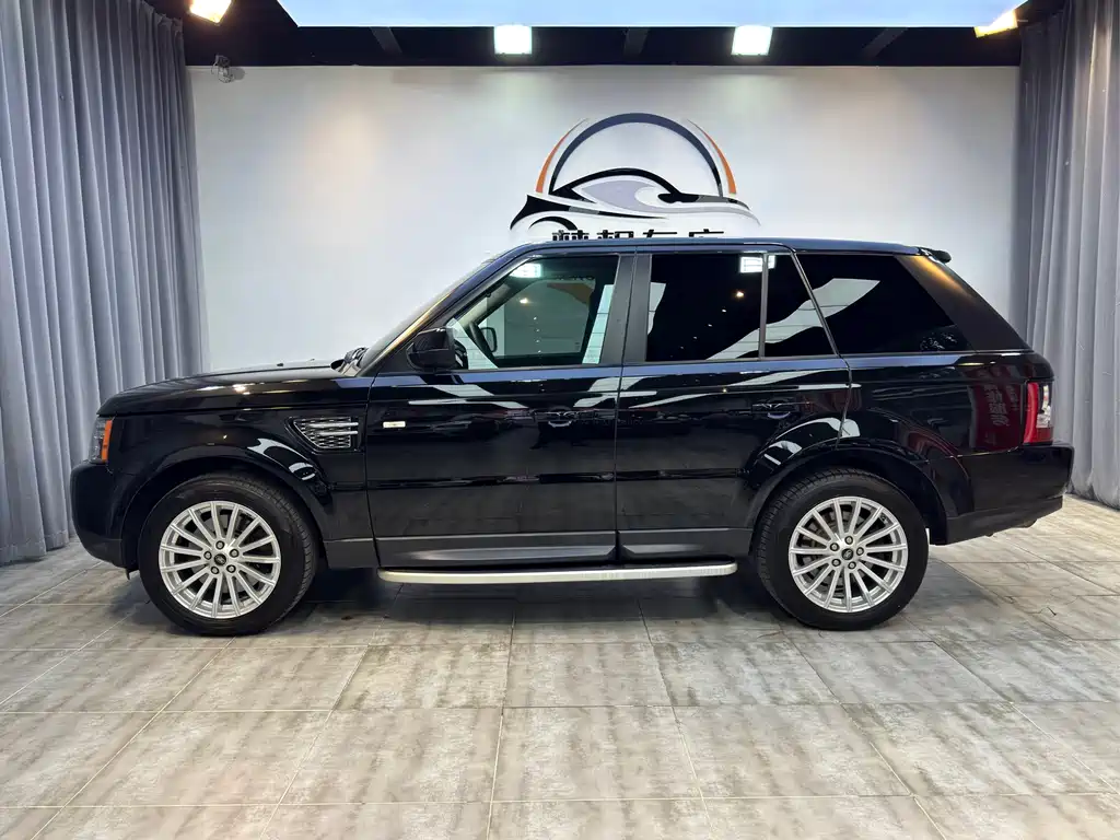 Land Rover Sport 2013