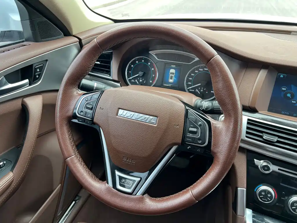 Haval H7 2017 — фото 15