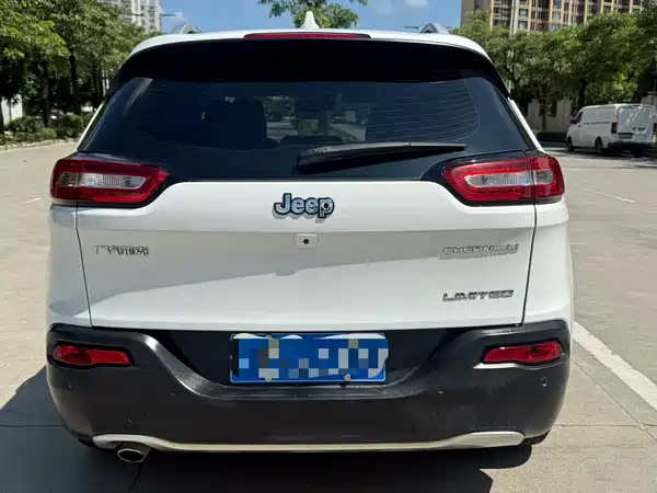 Jeep Cherokee 2018