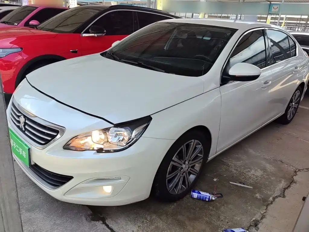 Peugeot 408 2015