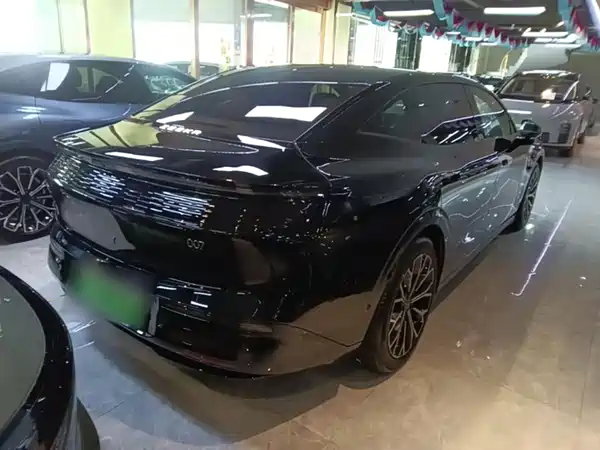 Zeekr 007 2024