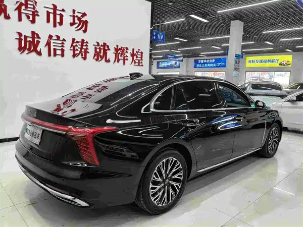 Hongqi H5 2024