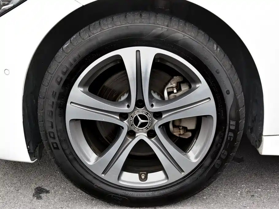 Mercedes-Benz C-Class 2022