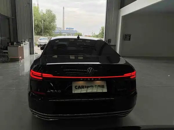 Volkswagen Passat 2022