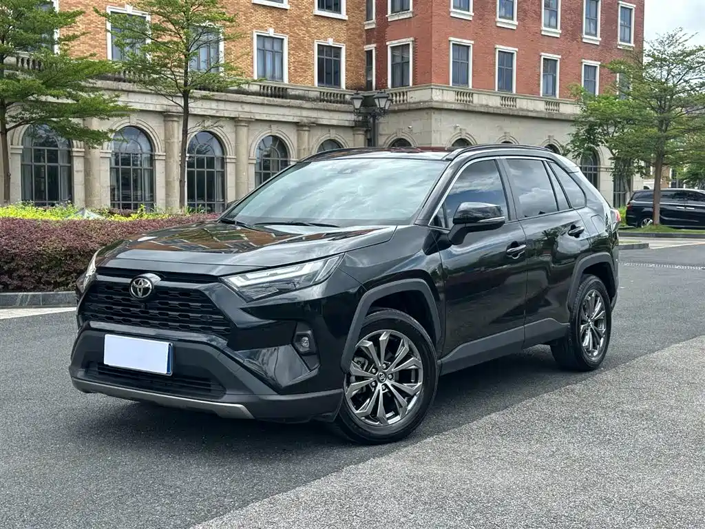 Toyota RAV4 2024