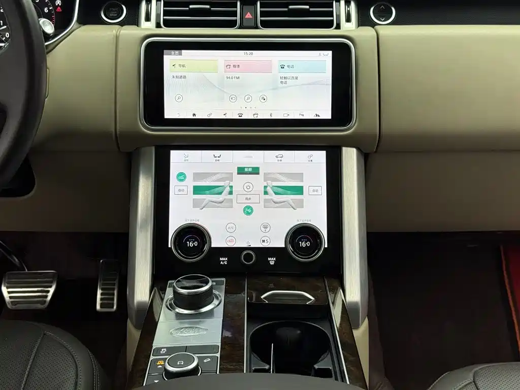 Land Rover Range Rover 2022 — фото 10