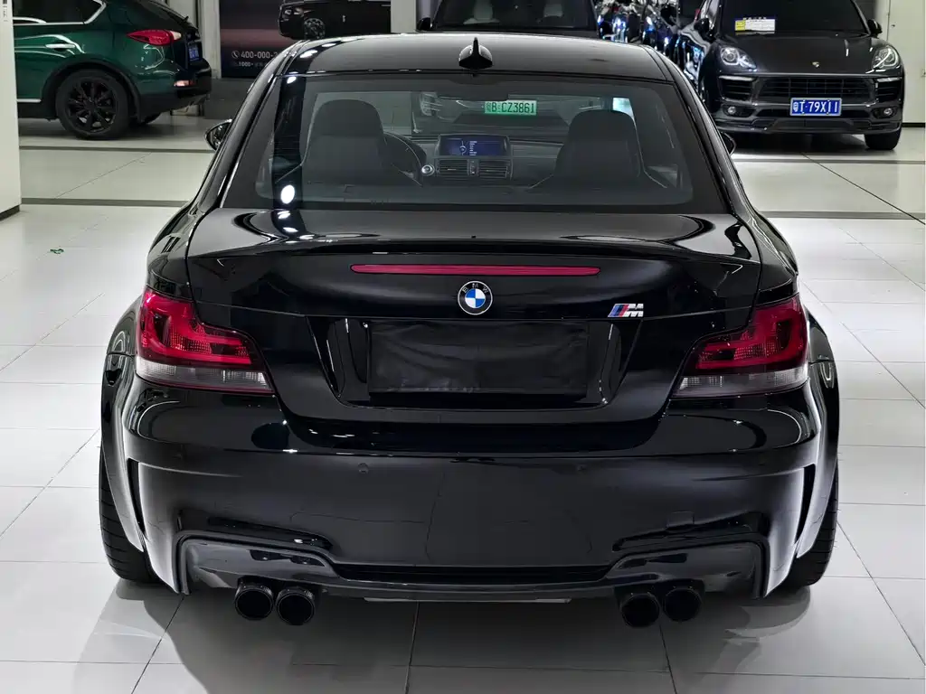 BMW 1 Series M 2012 — фото 9