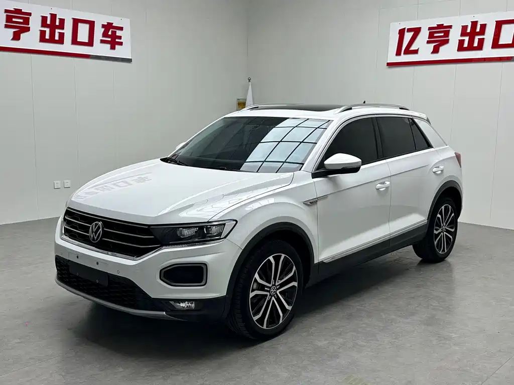 Volkswagen T-Roc 2023 — фото 1