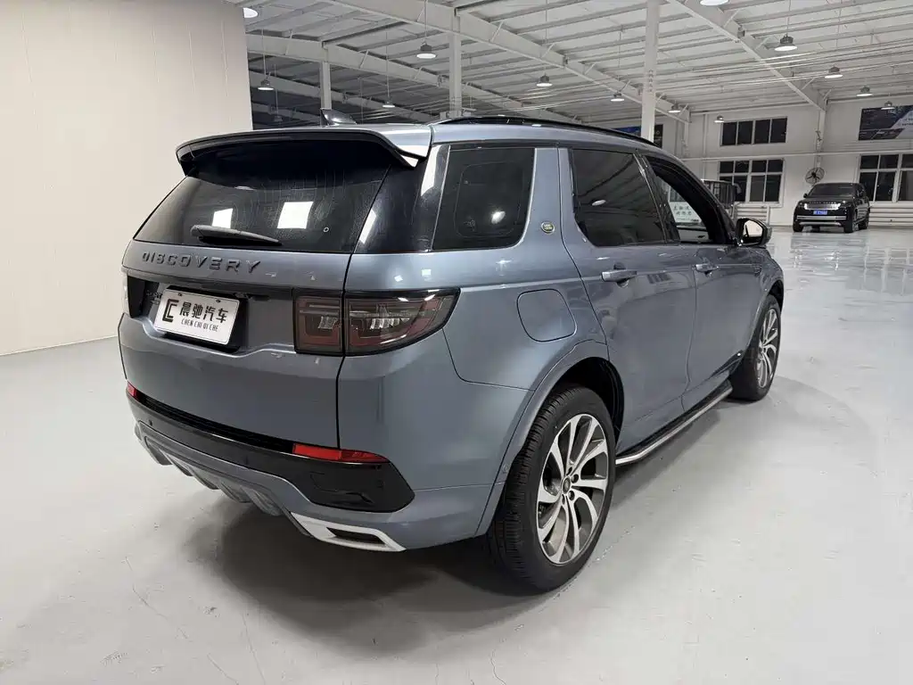 Land Rover Discovery Sport 2021 — фото 4